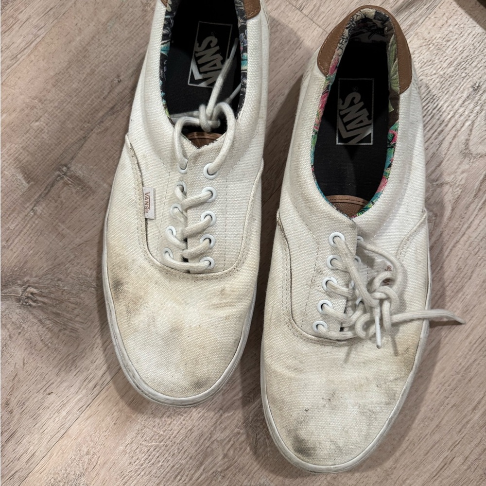 Vans White Canvas Sneakers Classic Style